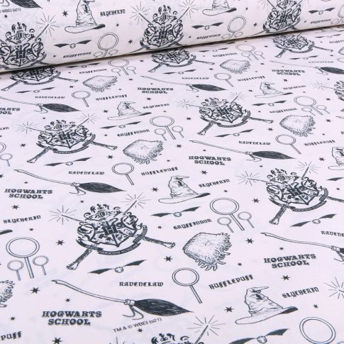 Tissu Coton imprimé sous licence Patchwork Hogwart sur fond Blanc
