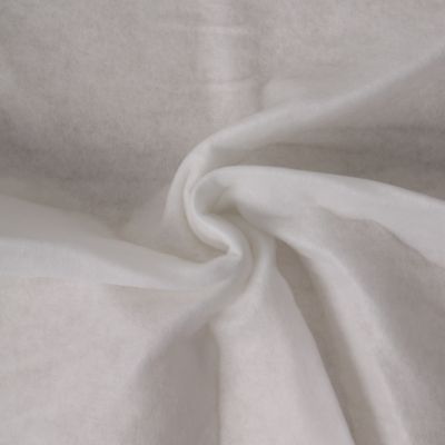 Molleton volumineux et léger à coudre L80 Blanc - Par 10 cm