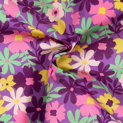 Tissu Coton enduit Poppy Fleurs roses et vertes sur fond Mauve - Par 10 cm