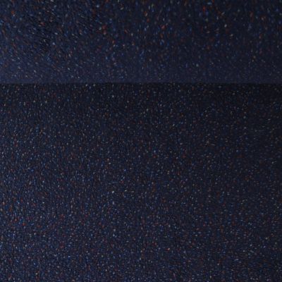 Tissu Fausse fourrure Mouton Toundra moucheté Rouge sur fond Bleu marine - Par 10 cm