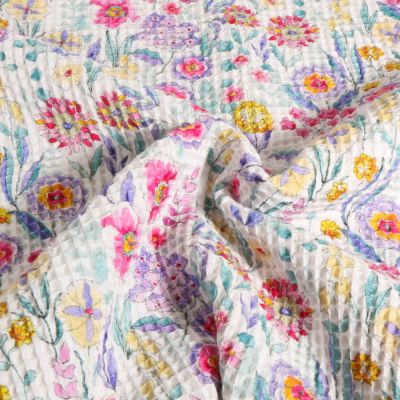 Tissu Nid d&#039;abeille imprimé fleuris sur fond Blanc - Par 10 cm