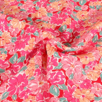 Tissu Viscose Digital Fleuris fuschia sur fond Blanc - Par 10 cm