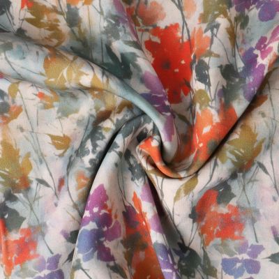 Tissu Viscose  Nina fleurs Rouges sur fond Blanc cassé - Par 10 cm