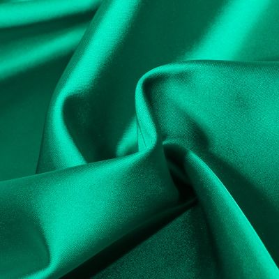 Tissu Satin Duchesse extensible Vert sapin - Par 10 cm