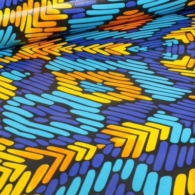 Tissu Wax africain n°  715 sur fond Noir - Par 10 cm