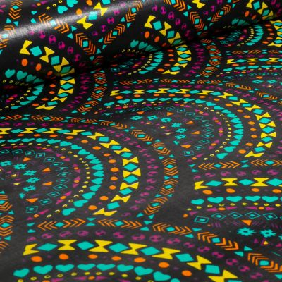 Tissu Wax africain n°  730 sur fond Noir - Par 10 cm