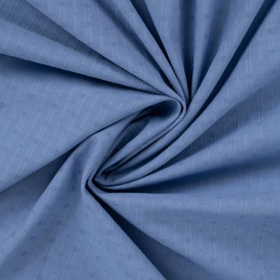 Tissu Voile de Coton brodé uni Violette broderie fine sur fond Bleu denim - Par 10 cm