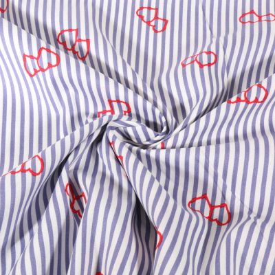 Tissu Coton extensible rayé bleu et coeurs rouges sur fond Blanc - Par 10 cm
