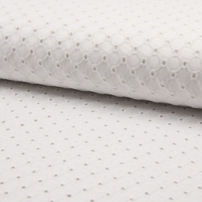 Tissu Broderie anglaise satiné n°150 sur fond Blanc - Par 10 cm