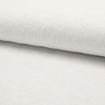 Tissu Voile de coton brodé Fleurs et Feuilles Blanches sur fond Blanc - Par 10 cm