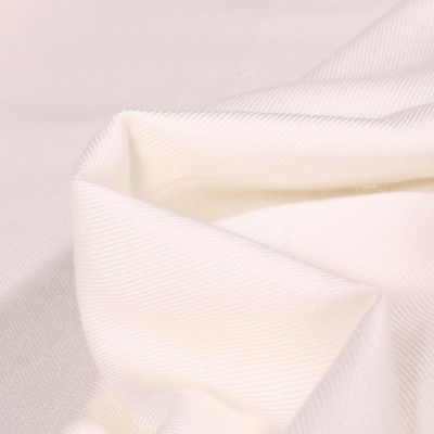 Tissu Viscose Twill uni Blanc - Par 10 cm