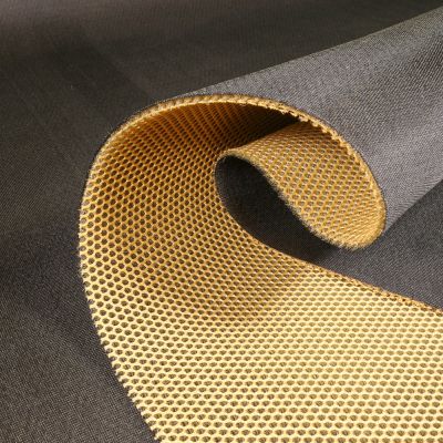 Tissu Résille matelassé mesh 3D Or - Par 10 cm