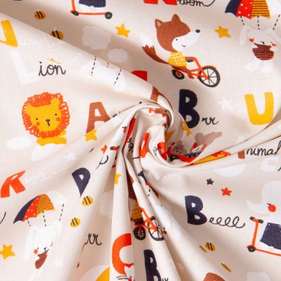 Tissu Coton imprimé  Alphanimal sur fond Naturel - Par 10 cm