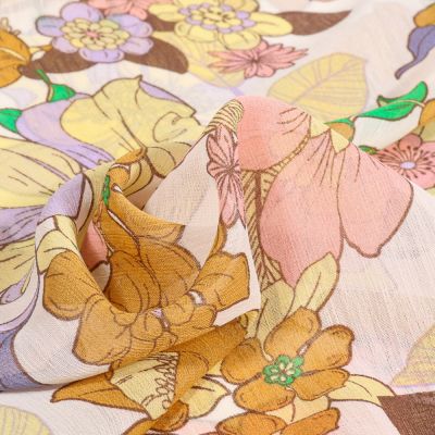 Tissu Mousseline Antonina sur fond Ecru - Par 10 cm