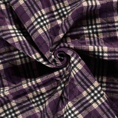 Tissu Jacquard Matelassé Micta Carreaux sur fond Magenta fuschia - Par 10 cm