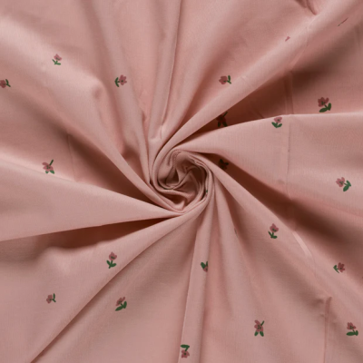 Tissu Velours milleraies Apolline fleurs Roses sur fond Rose Pâle - Par 10 cm