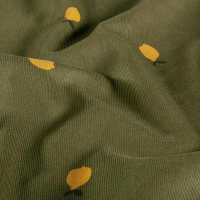 Tissu Velours milleraies Séna citrons Jaunes sur fond Vert kaki foncé - Par 10 cm