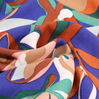 Tisse Viscose Arty Chiara sur fond Bleu roi - Par 10 cm