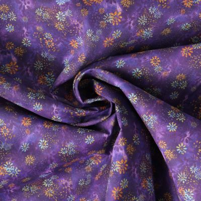 Tissu Coton imprimé  fleuris Azuriia sur fond Violet - Par 10 cm