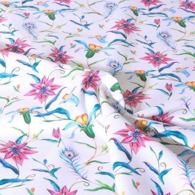Tissu Coton imprimé Aube Fleuris sur fond Blanc - Par 10 cm