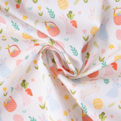 Tissu Coton imprimé Cueillette des oeufs sur fond Blanc - Par 10 cm