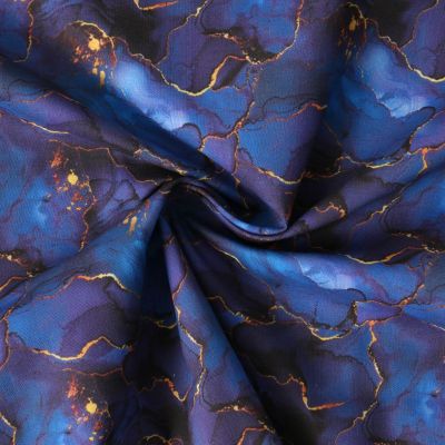 Tissu Coton imprimé  Velkora marbrures Dorées sur fond Bleu roi - Par 10 cm