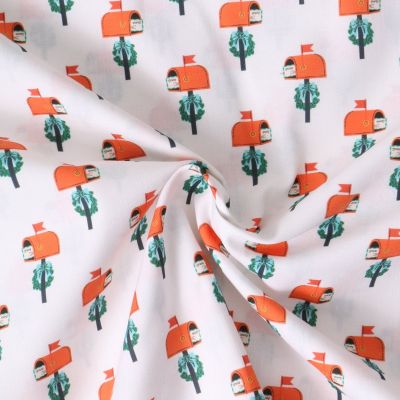 Tissu Coton imprimé Lioren boites aux lettres de Noël sur fond Blanc - Par 10 cm