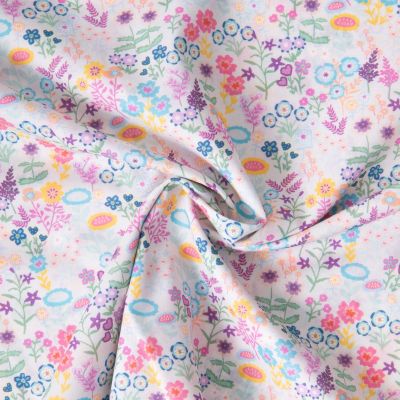 Tissu Popeline de Coton légère imprimé Dolores jardin printanier sur fond Blanc cassé - Par 10 cm