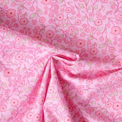 Tissu Popeline de Coton légère Floral printanier rose sur fond Rose - Par 10 cm