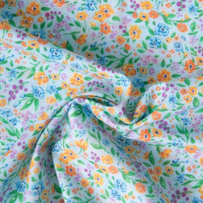 Tissu Voile de Coton digital imprimé Jardin d&#039;été sur fond Bleu ciel - Par 10 cm