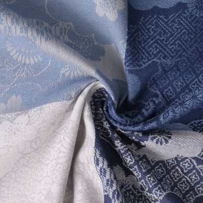 Tissu Jacquard Niwa motifs japonais traditionnels sur fond Bleu indigo - Par 10 cm