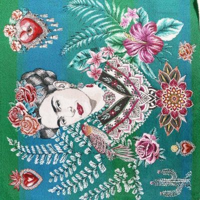 Panneau carré jacquard 48x48cm Frida Kahlo fleuris sur fond Bleu