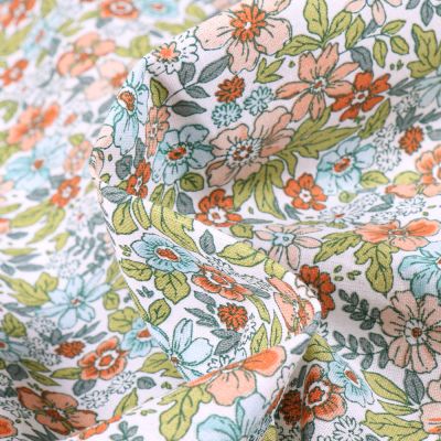 Tissu Coton imprimé Arty Pensée sur fond Blanc - Par 10 cm