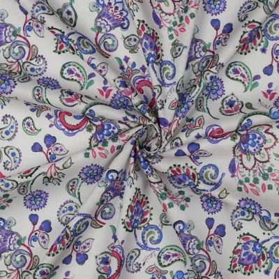 Tissu Voile de Coton digital fleurs Multicolores sur fond Blanc cassé - Par 10 cm