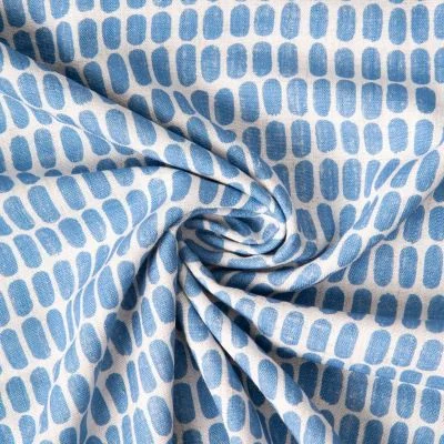 Tissu Lin lavé Viscose Célestin motif graphique Bleu azur sur fond Blanc - Par 10 cm