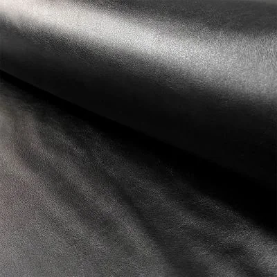 Tissu Simili cuir d&#039;habillement souple uni Noir - Par 10 cm