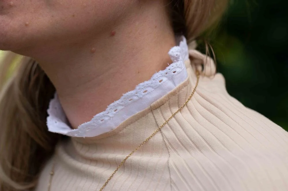 Sous-pull Romantica