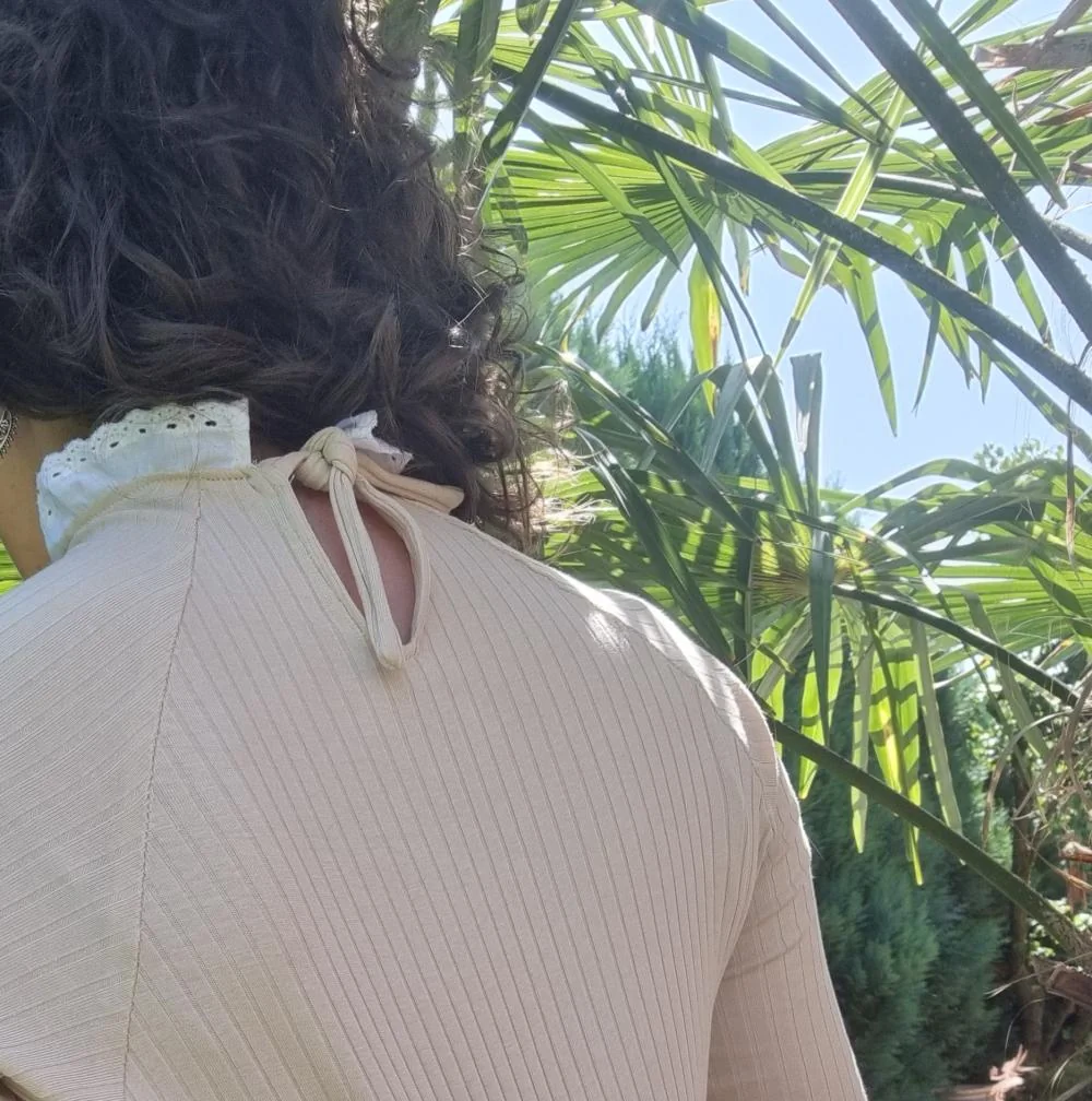 Sous-pull Romantica